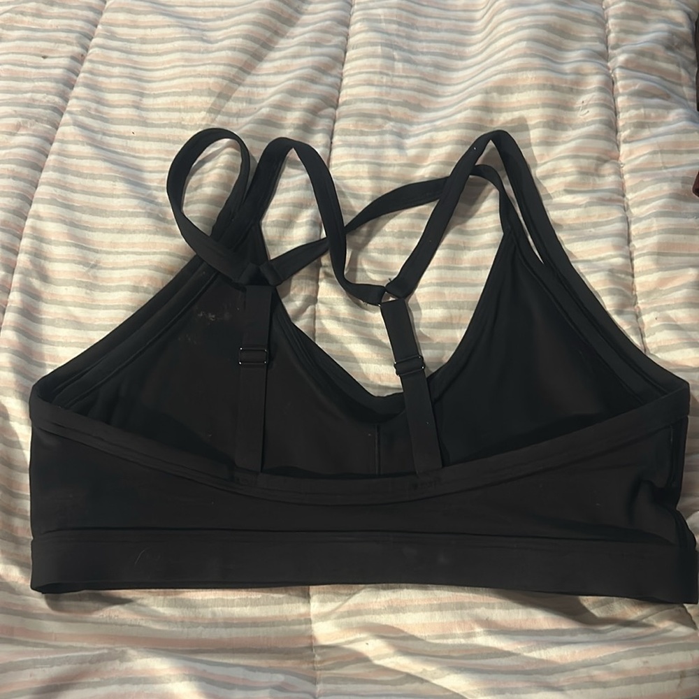 Gymshark Sport Bra - Picture 2 of 3